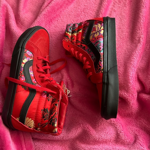 Vans NWT size 8 hi top - Picture 4 of 5